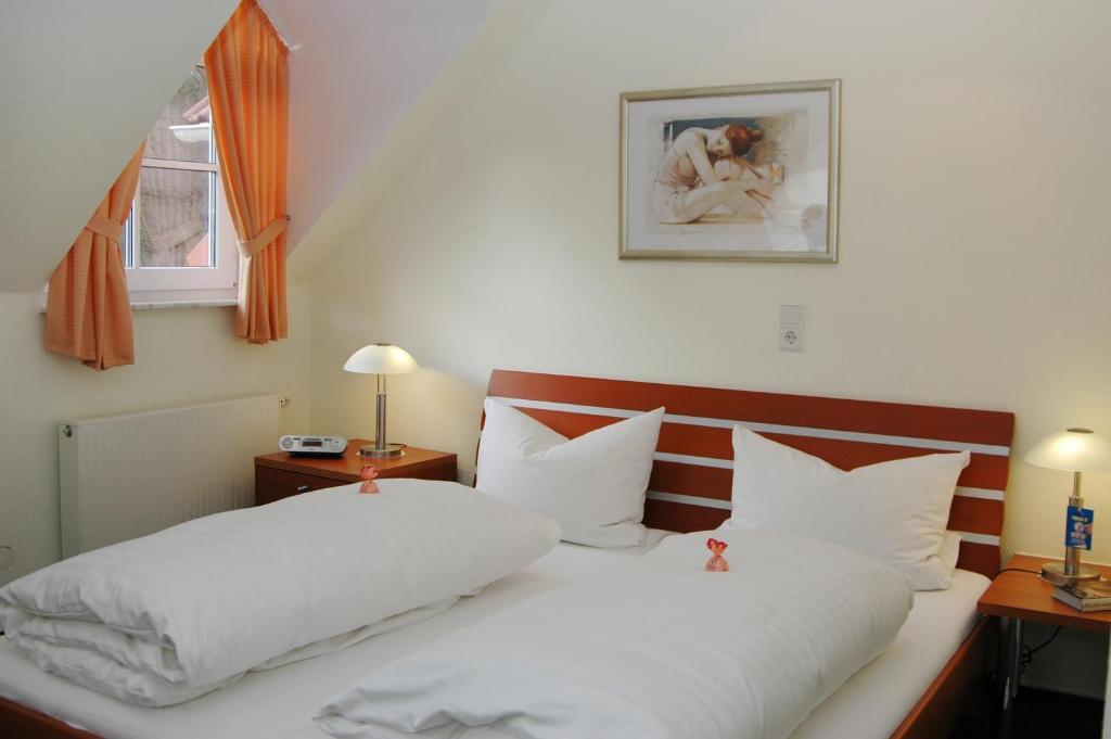 Waldhotel Forsthaus Remstecken Κόμπλεντς Δωμάτιο φωτογραφία
