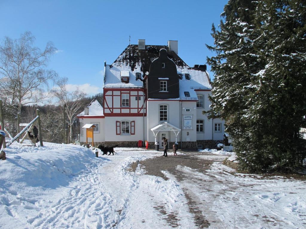 Waldhotel Forsthaus Remstecken Κόμπλεντς Εξωτερικό φωτογραφία