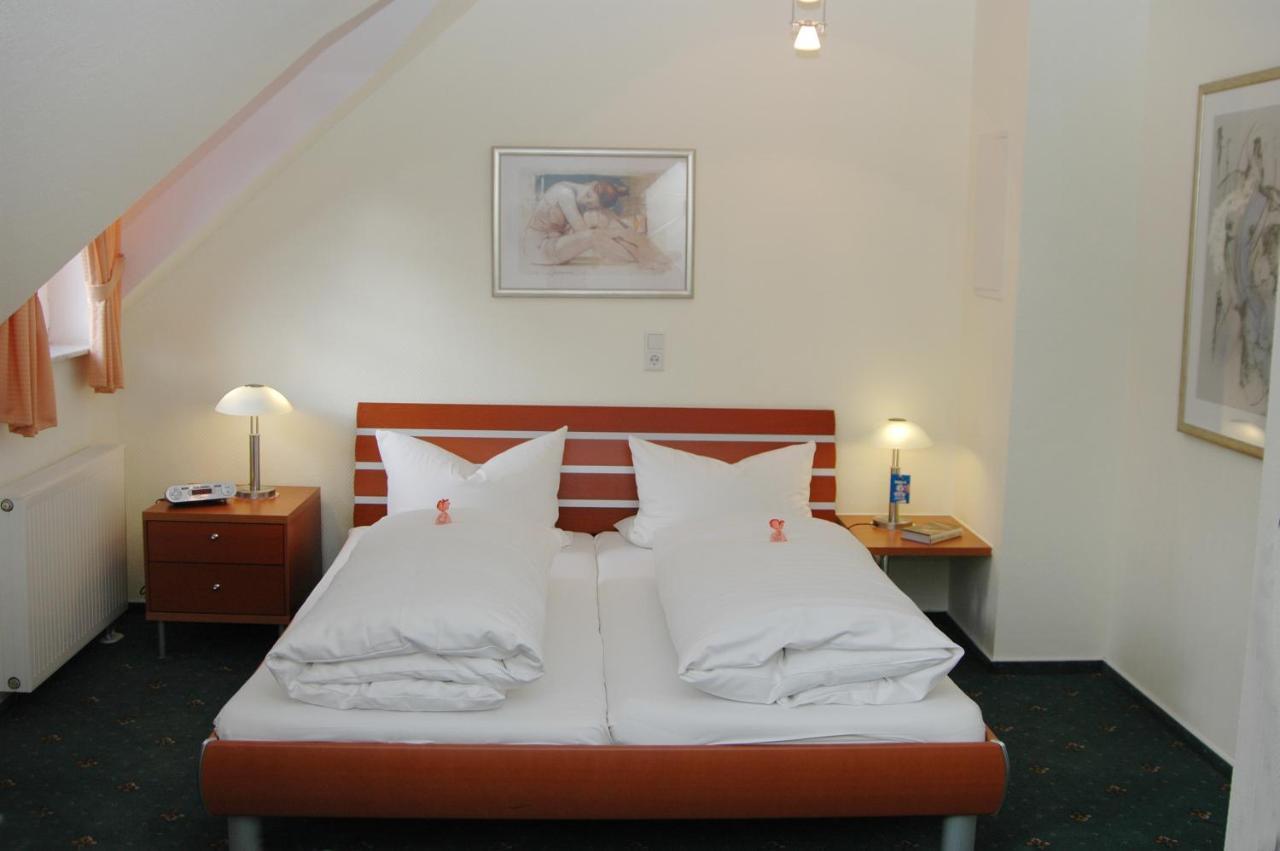 Waldhotel Forsthaus Remstecken Κόμπλεντς Δωμάτιο φωτογραφία