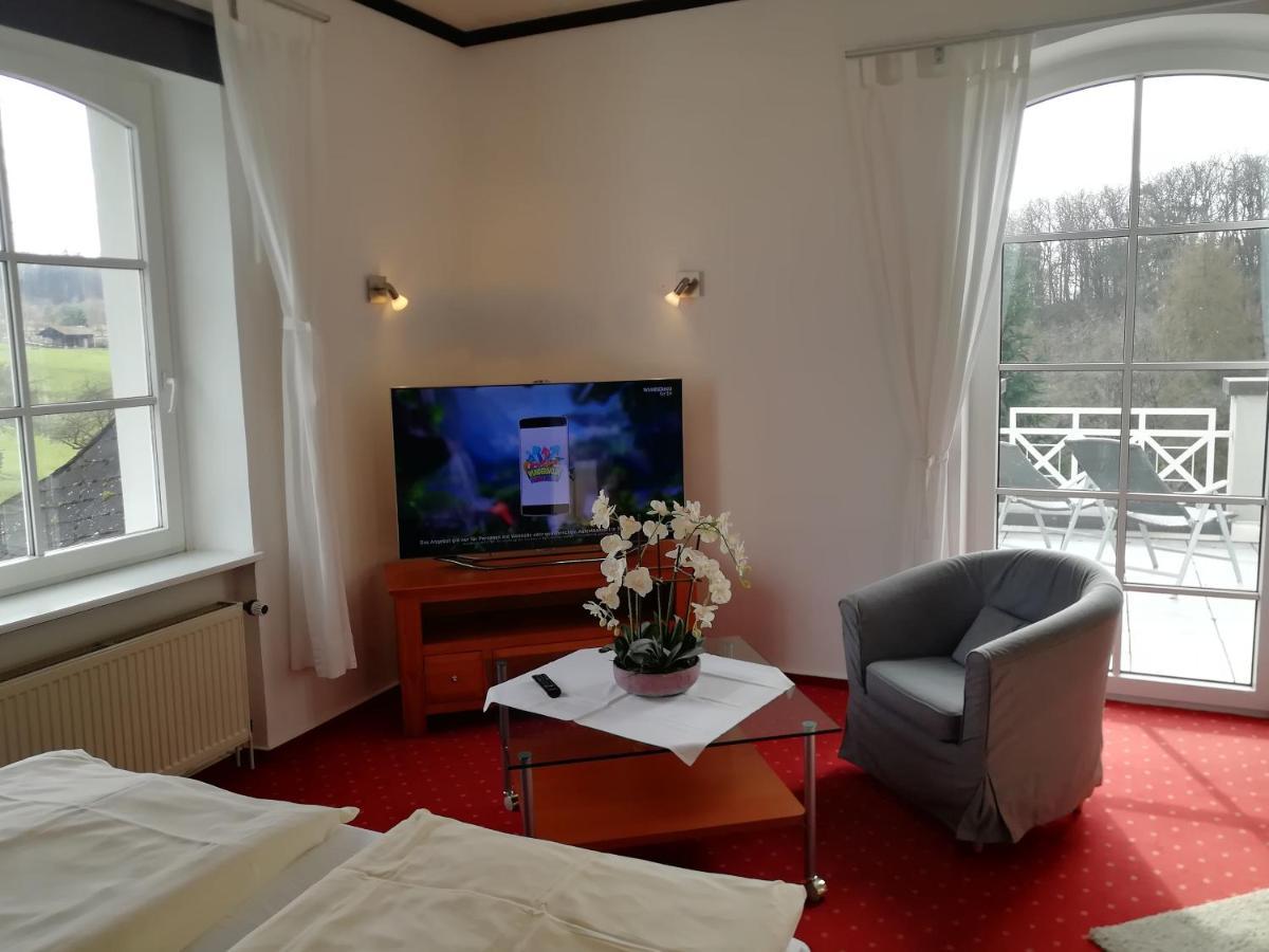 Waldhotel Forsthaus Remstecken Κόμπλεντς Εξωτερικό φωτογραφία